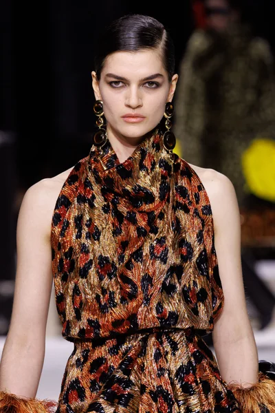 Look 65